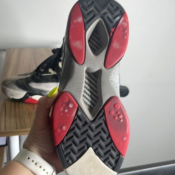 Men’s Reebok Size 8 Black Red Shaq Sneakers Basketball Shoes - Picture 3 of 6